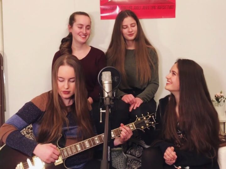 Hallelujah – Leonard Cohen cover by 4tunes