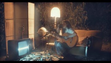 Eleni Drake – Revelry (Kings Of Leon Cover Live Session)