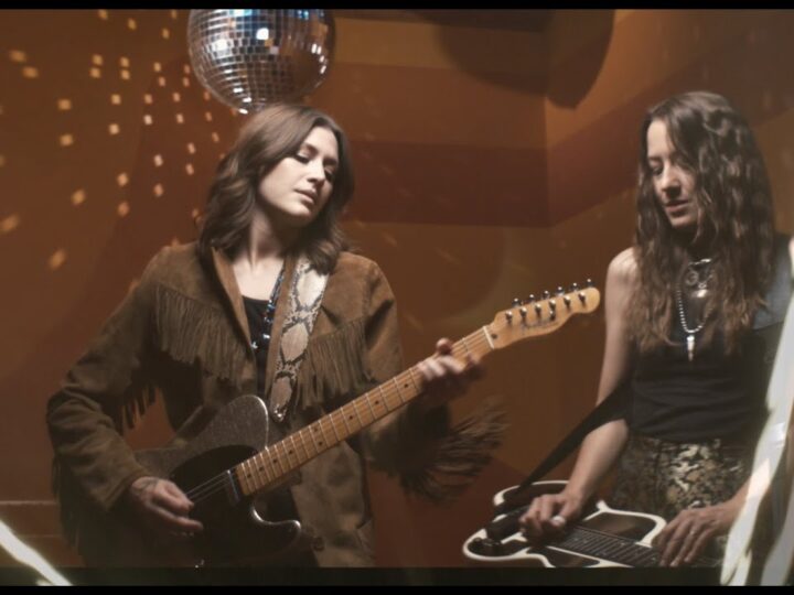 Larkin Poe – Strike Gold (Official Video)