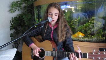 Allie Sherlock-original- love me again