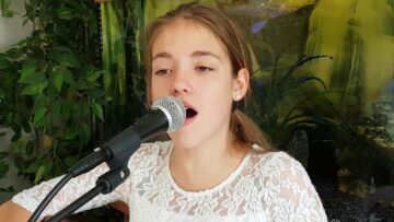 Emeli Sande Clown cover by Allie Sherlock