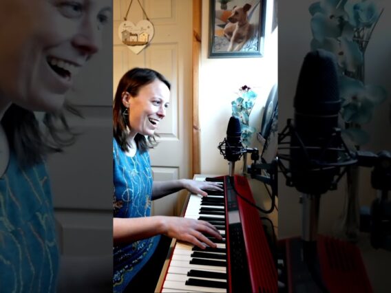 Pink Pony Club – Chappell Roan cover by Beth Sarah